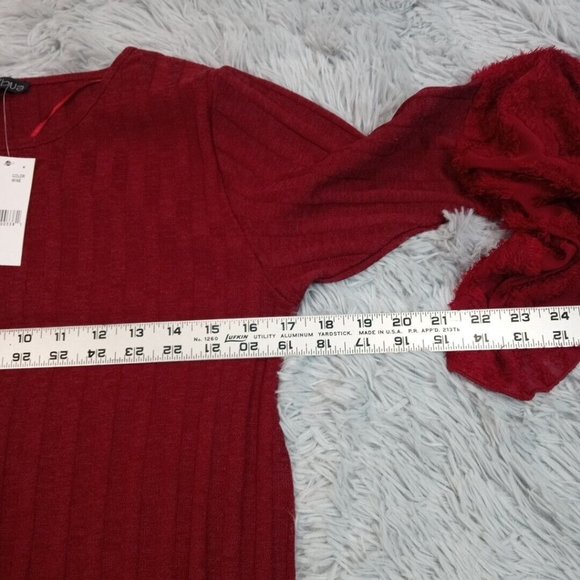 Bua Bua Womens Shirt Blouse Red Small Bell Sleeve Top Stretch Party Dance New‎ - Picture 5 of 11